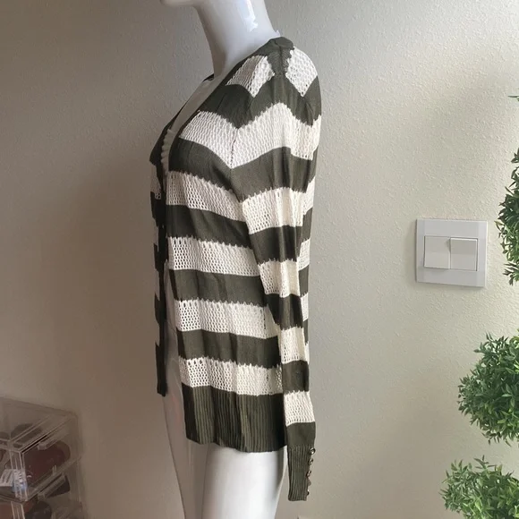 ALBERTO MAKALI SWEATER CARDIGAN TOP, SIZE M MSRP $120.00 NWT - Picture 3 of 8